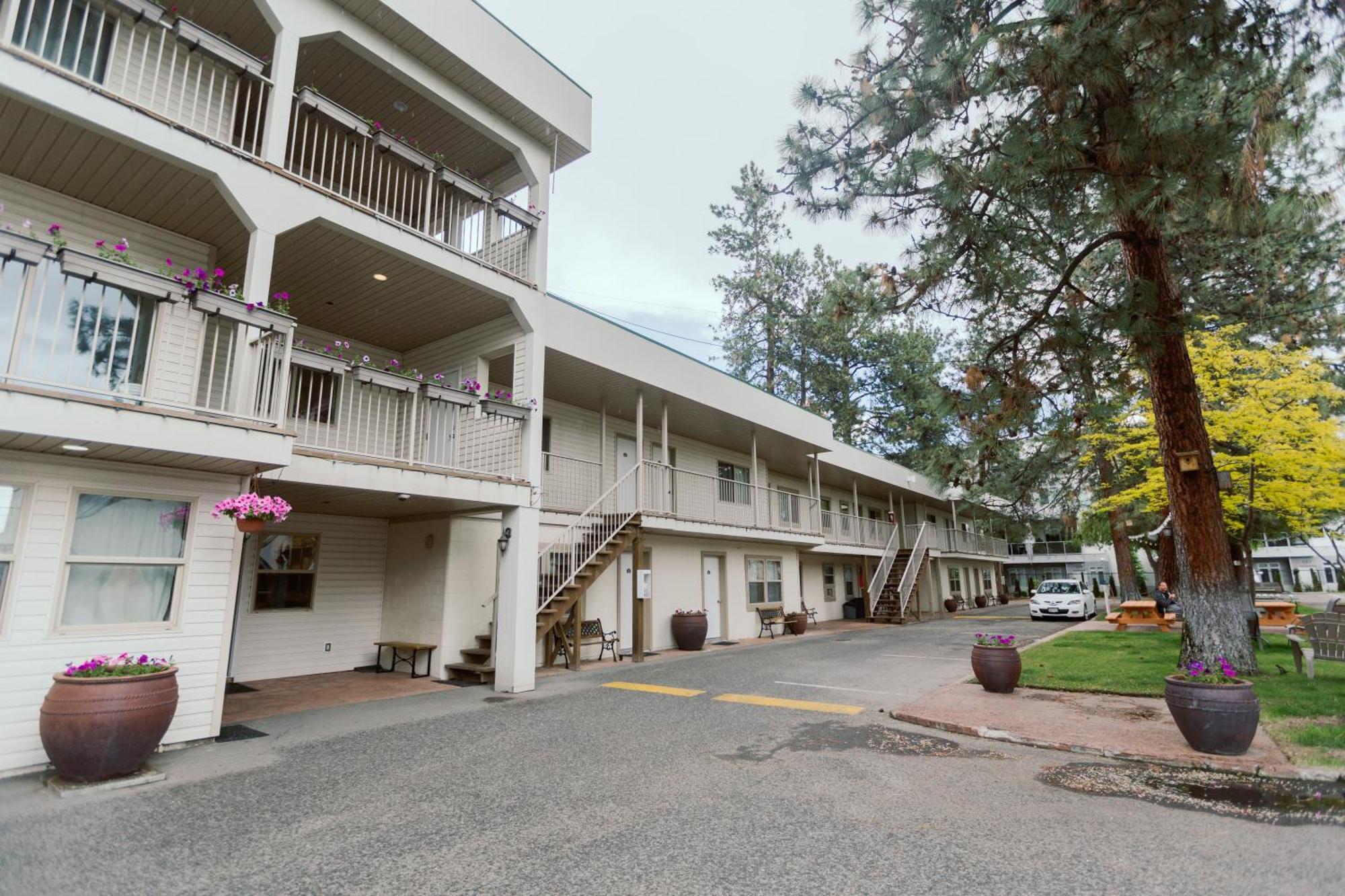 Beachside Motel 펜틱턴 외부 사진